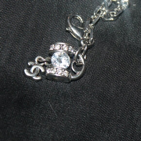 Just 4 Fun Jewelry Lot Necklace Bracelet Earrings Pin - Picture 3 of 5